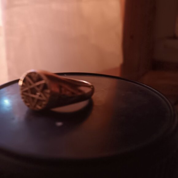 Solid copper pentagram ring - Picture 3 of 6